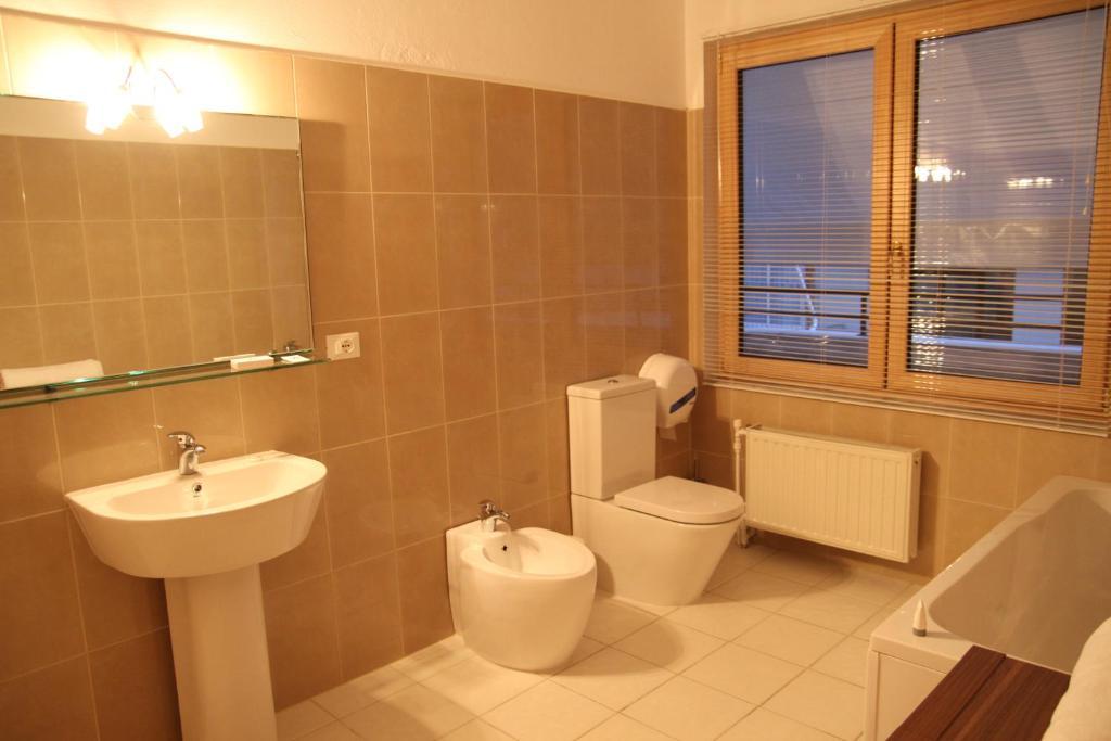 Hotel De Paris Tirana Kamer foto