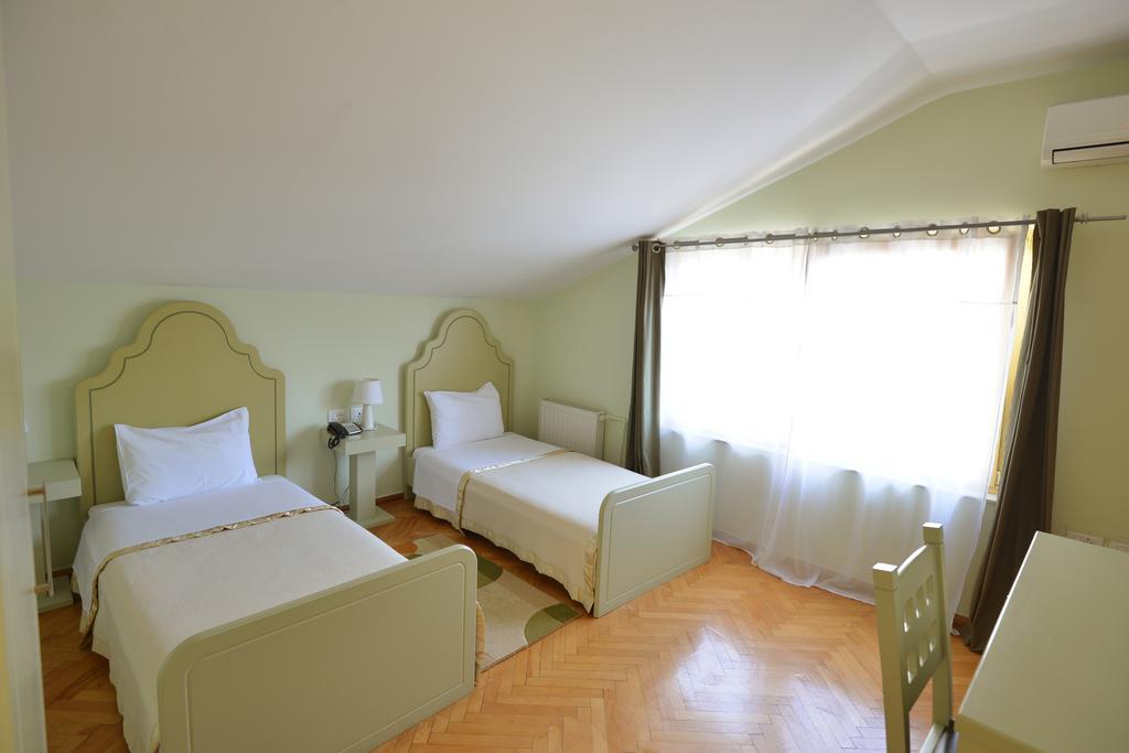 Hotel De Paris Tirana Kamer foto