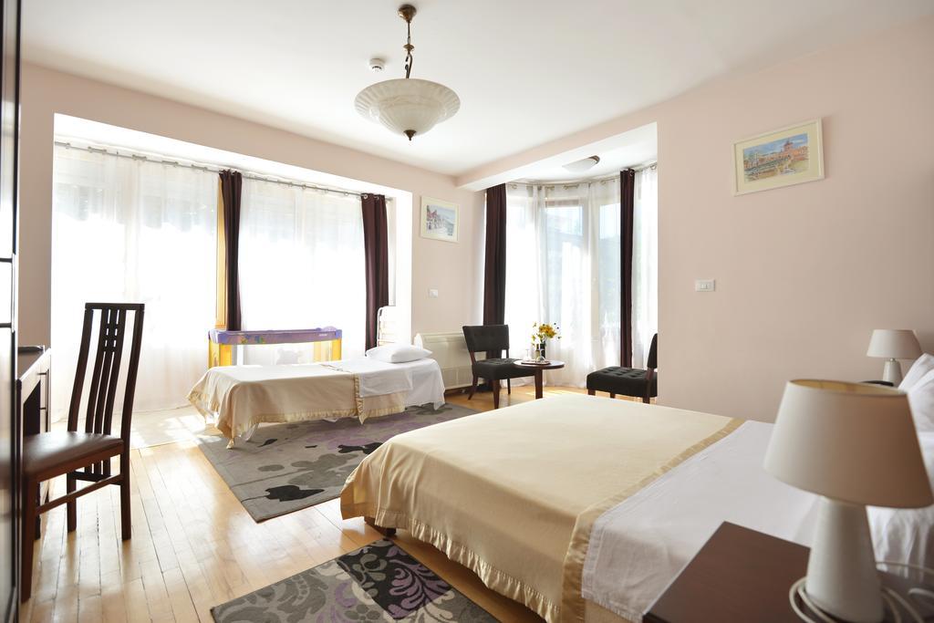 Hotel De Paris Tirana Buitenkant foto